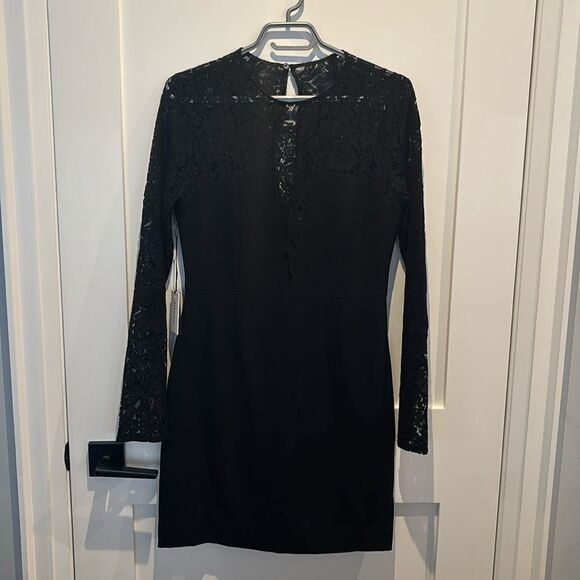 Babaton Dresses & Skirts - Babaton masaki classic black mini lace long sleeve dress size 8 NWT